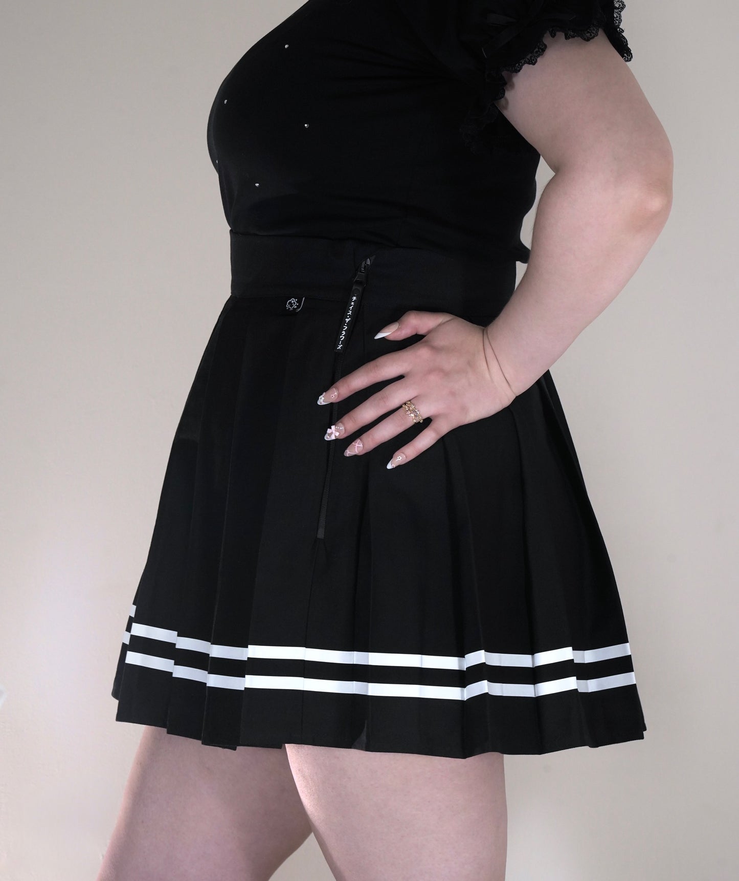 Preorder Utility Knife Pleated Skirt - Midnight × Milk