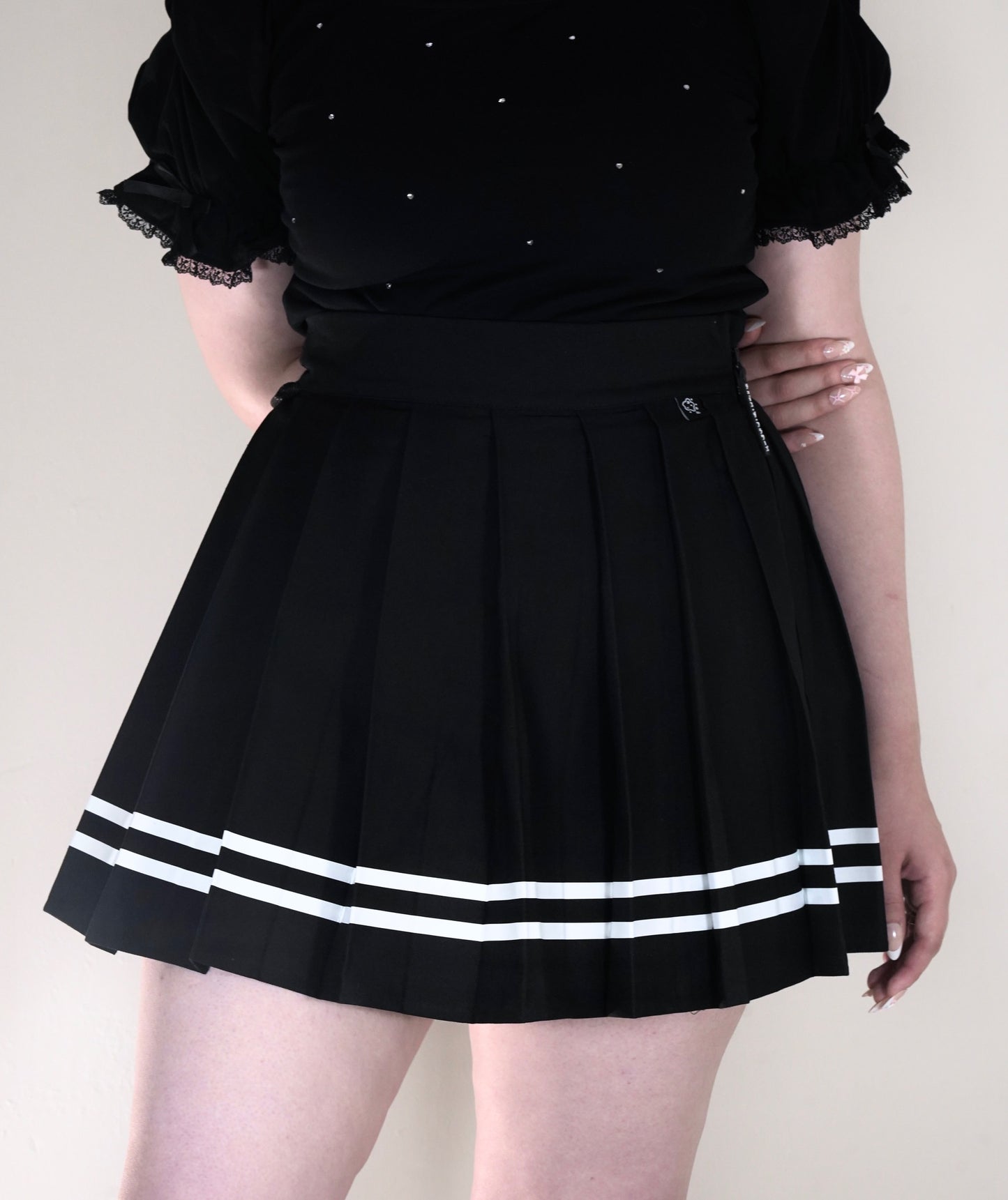 Preorder Utility Knife Pleated Skirt - Midnight × Milk