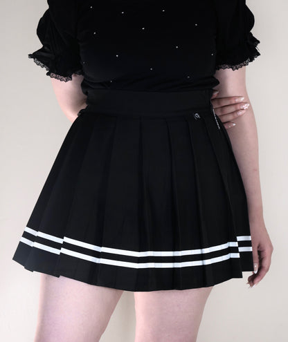Preorder Utility Knife Pleated Skirt - Midnight × Milk