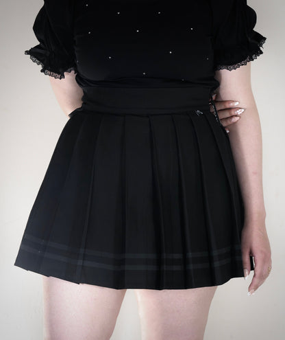 Preorder Utility Knife Pleated Skirt - Midnight × Midnight